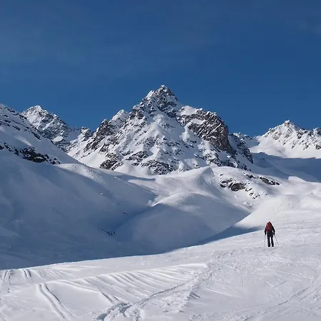 Hotel Zerres Partenen