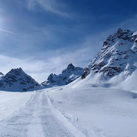 Ξενοδοχείο Zerres Partenen